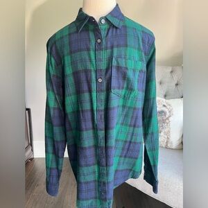 Old Navy Women's Green and Blue Plaid Button-Down Flannel Shirt